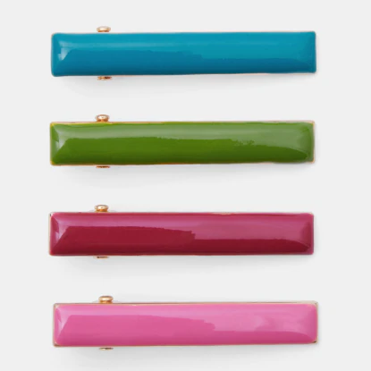 Set of girls' barrettes