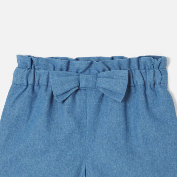 Baby girl shorts in chambray