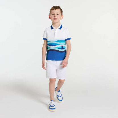 Nautical chic